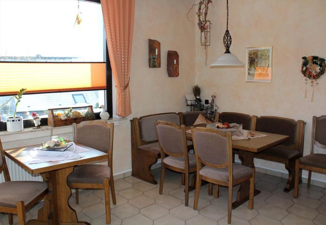 Haus Hesseberg Hotel Медебах Стая снимка
