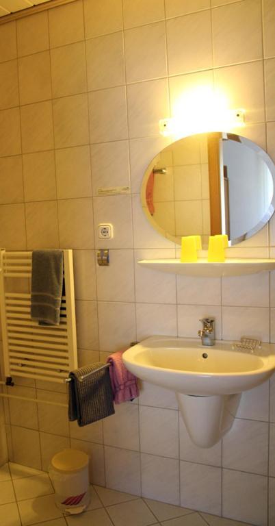 Haus Hesseberg Hotel Медебах Стая снимка