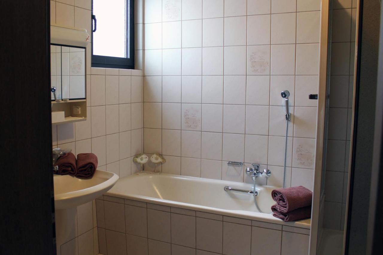 Haus Hesseberg Hotel Медебах Екстериор снимка
